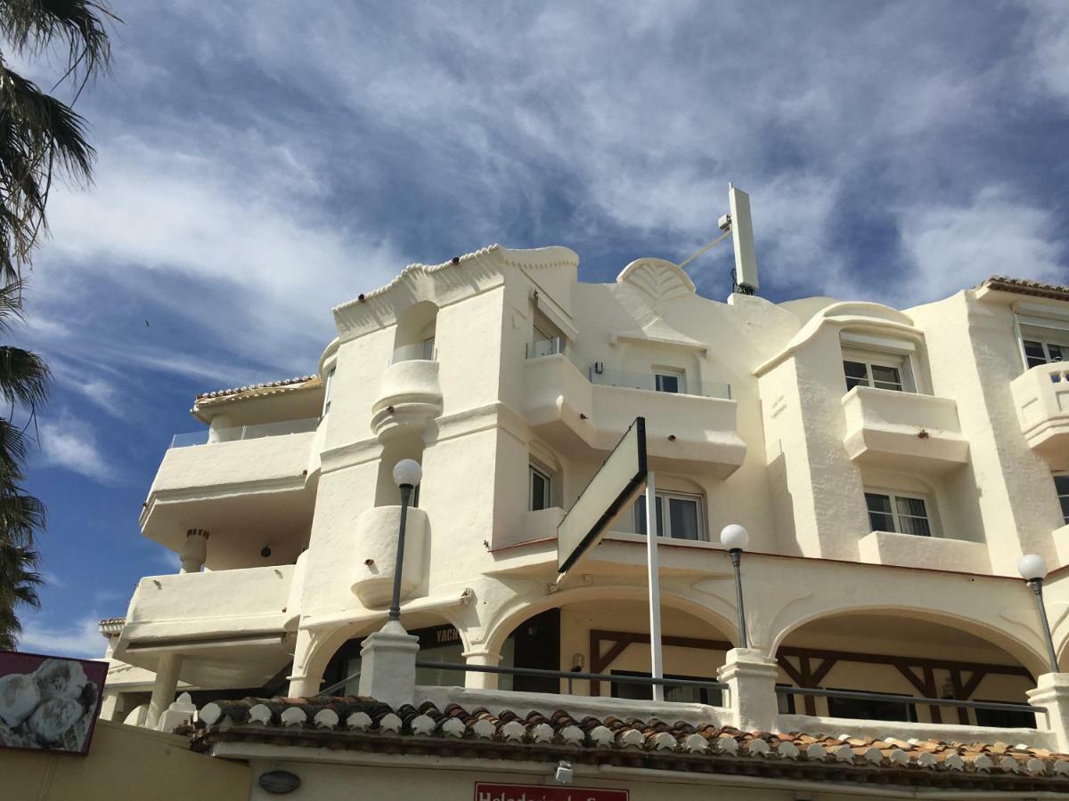 Magnificent Port-Beach 5* Luxury Residence Benalmadena Ngoại thất bức ảnh