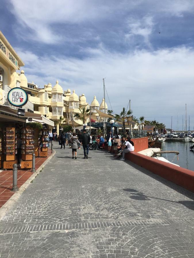 Magnificent Port-Beach 5* Luxury Residence Benalmadena Ngoại thất bức ảnh