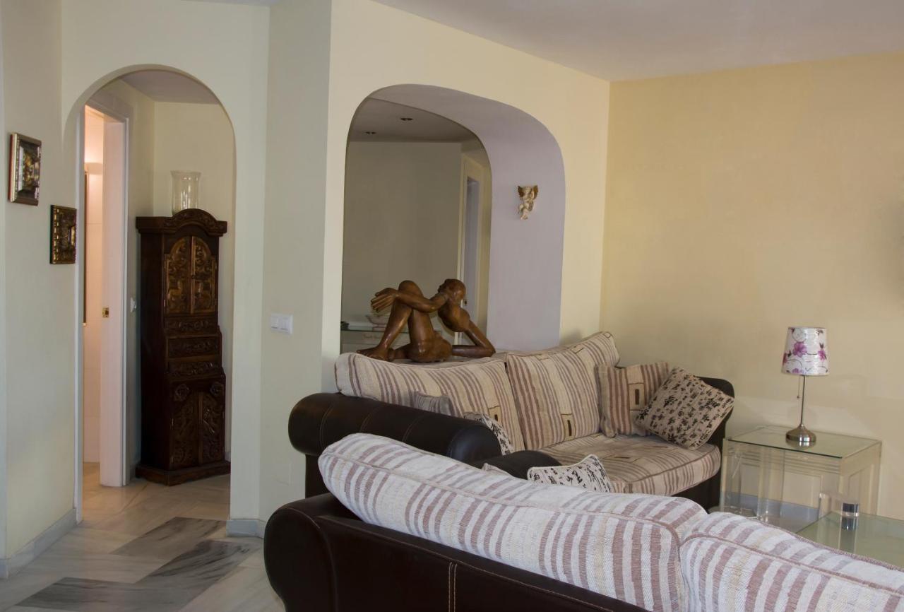 Magnificent Port-Beach 5* Luxury Residence Benalmadena Ngoại thất bức ảnh